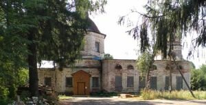 Храм Воскресенье Господне с. Низкусь